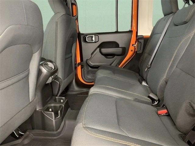 2025 Jeep JL Wrangler - Image 20 of 21