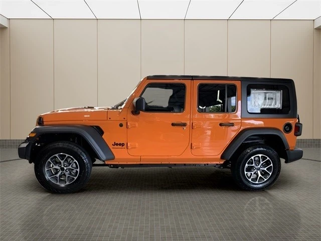 2025 Jeep JL Wrangler - Image 2 of 21