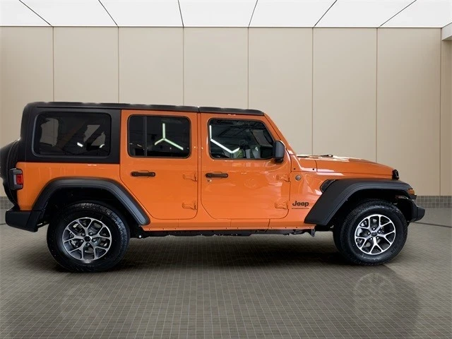 2025 Jeep JL Wrangler - Image 6 of 21