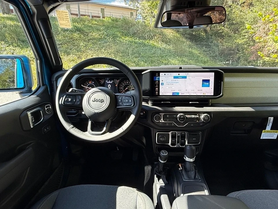 2025 Jeep JL Wrangler - Image 11 of 21