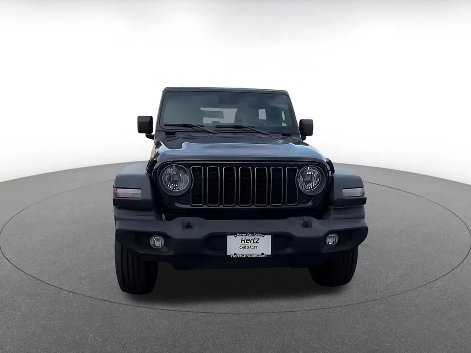 2025 Jeep JL Wrangler - Image 3 of 31