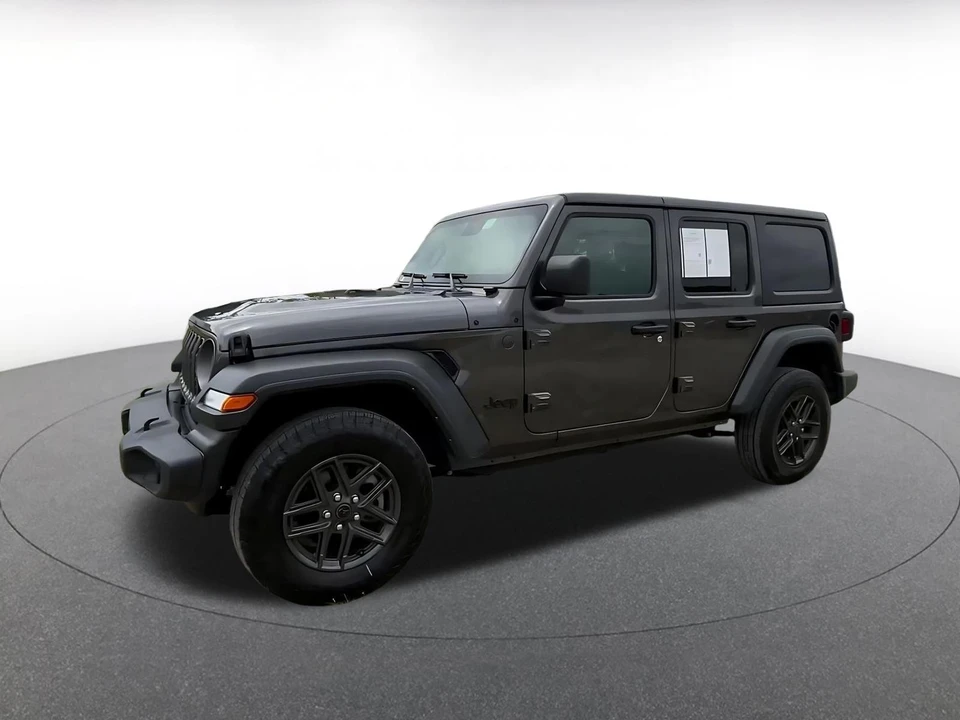 2025 Jeep JL Wrangler - Image 9 of 31