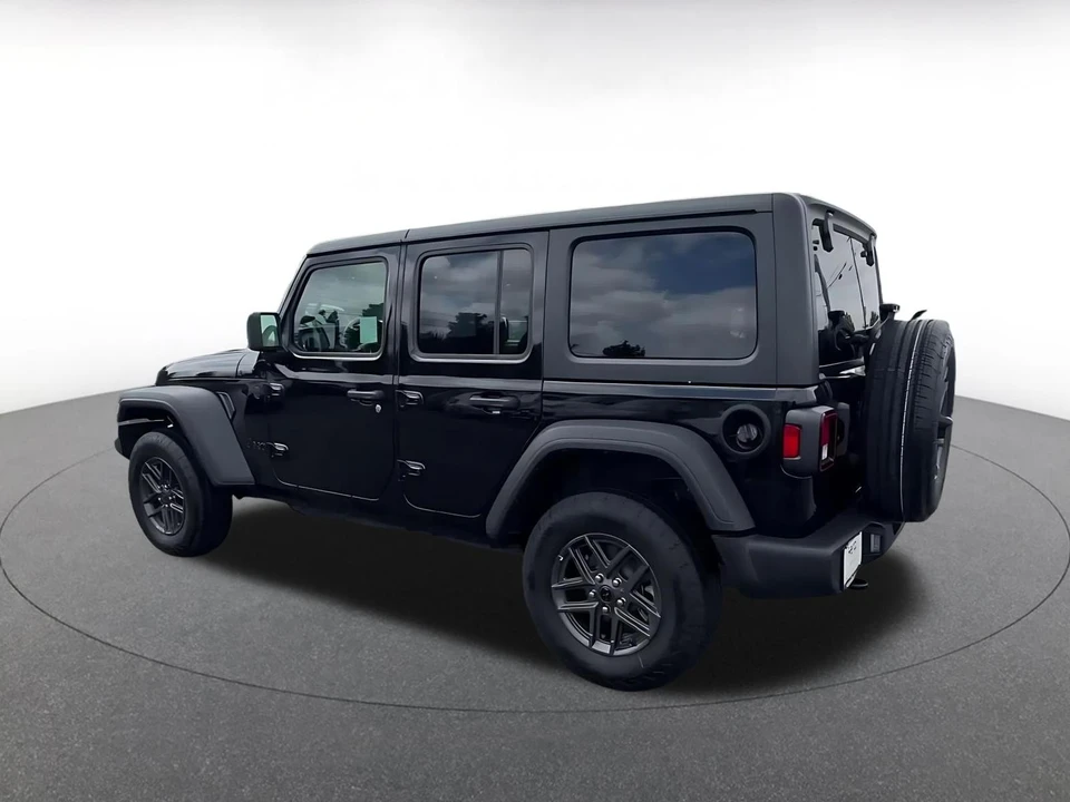 2025 Jeep - Image 8 of 31