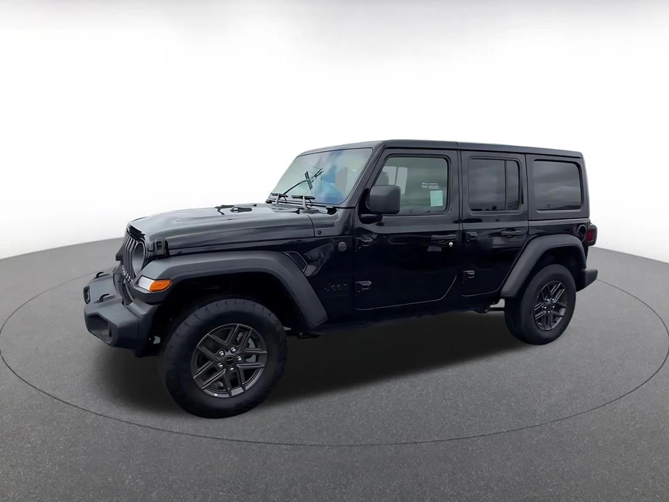 2025 Jeep JL Wrangler - Image 8 of 31