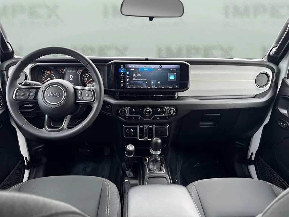 2025 Jeep JL Wrangler - Image 11 of 31
