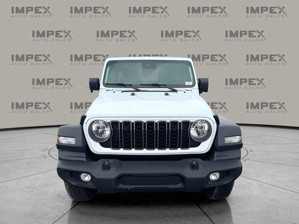 2025 Jeep JL Wrangler - Image 8 of 31