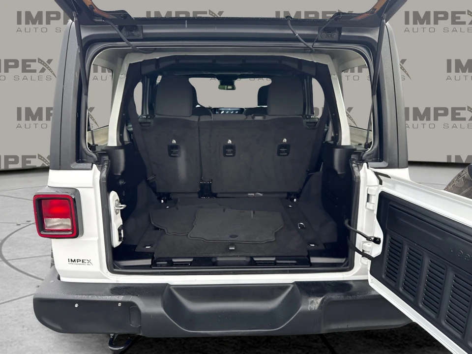 2025 Jeep JL Wrangler - Image 26 of 31