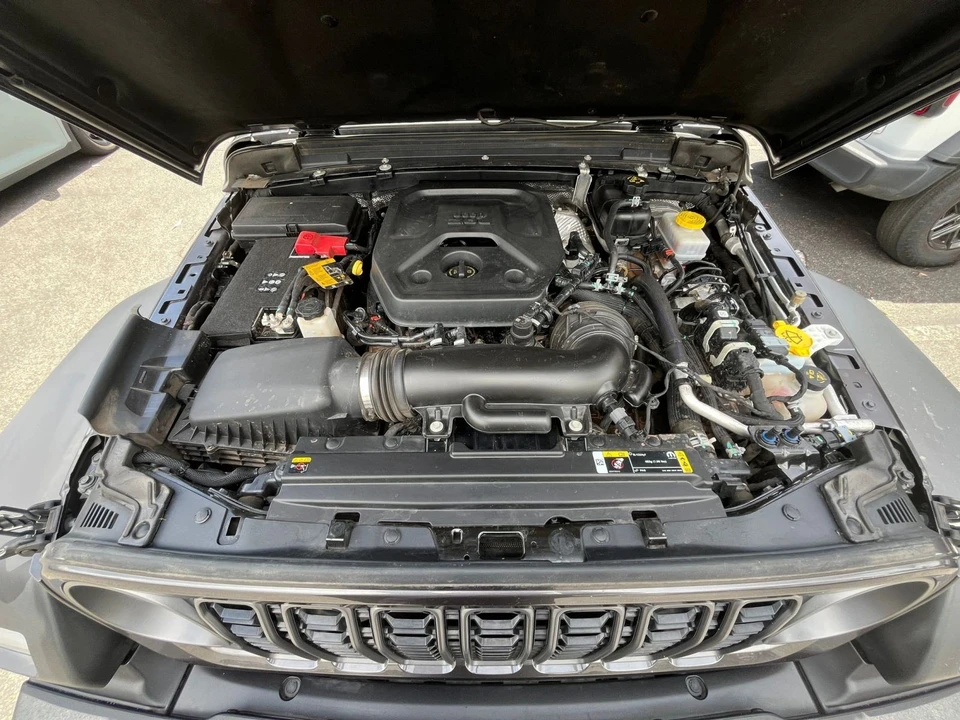 2025 Jeep - Image 28 of 31