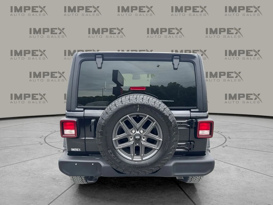 2025 Jeep JL Wrangler - Image 4 of 31