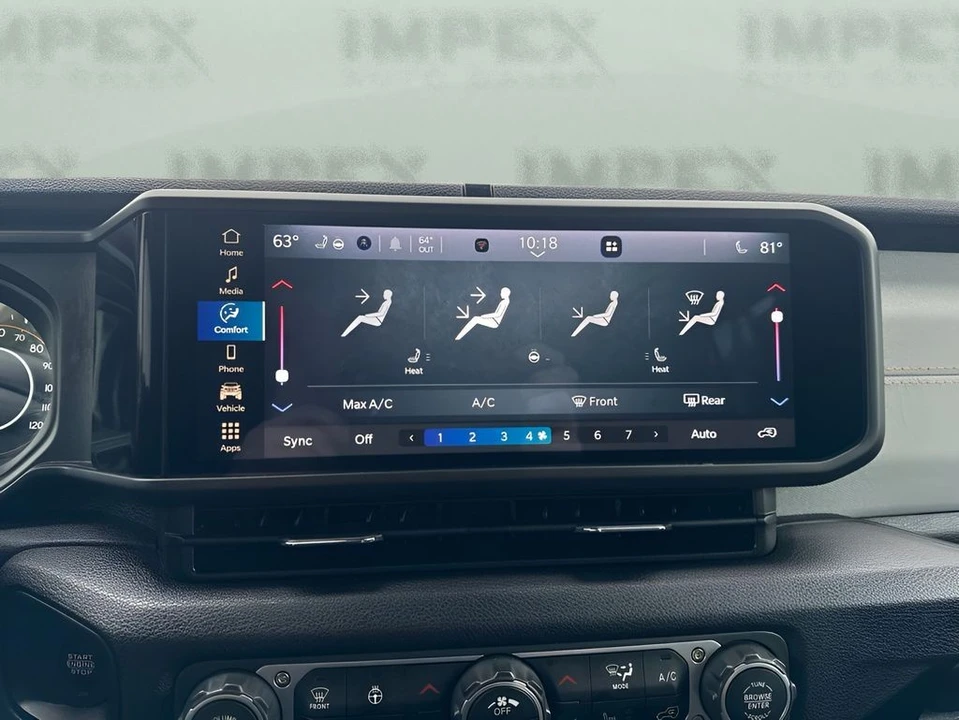 2025 Jeep JL Wrangler - Image 19 of 31