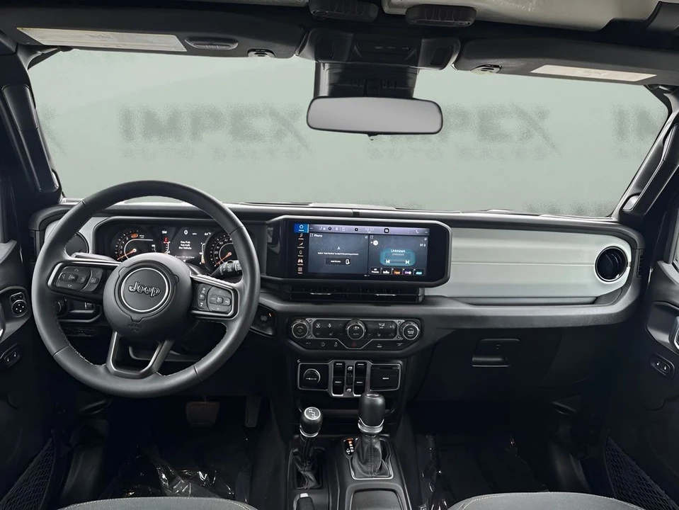 2025 Jeep JL Wrangler - Image 13 of 31