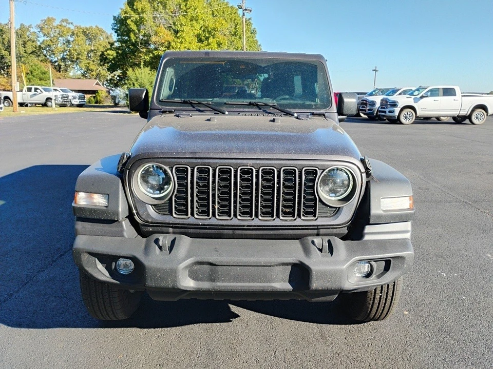 2025 Jeep JL Wrangler - Image 2 of 12