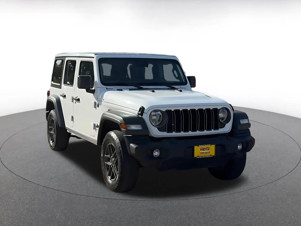 2025 Jeep JL Wrangler - Image 3 of 31