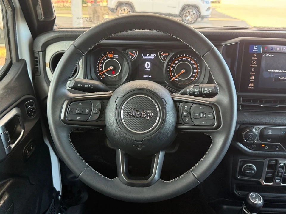 2025 Jeep JL Wrangler - Image 30 of 31