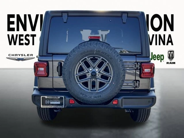 2025 Jeep JL Wrangler - Image 7 of 12