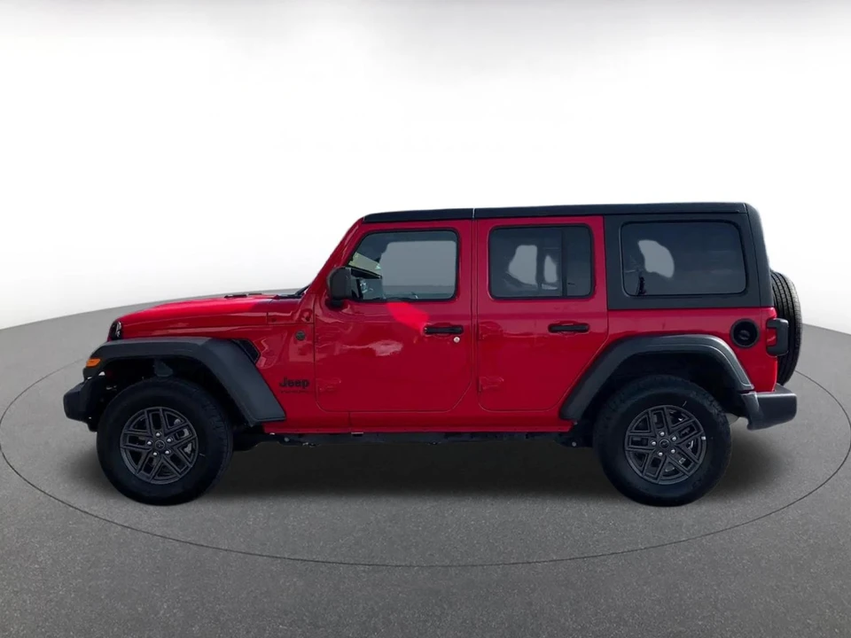 2025 Jeep JL Wrangler - Image 9 of 31