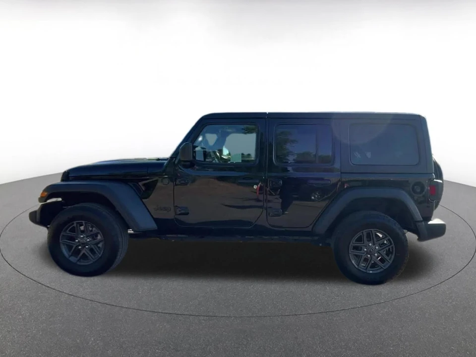 2025 Jeep - Image 7 of 31