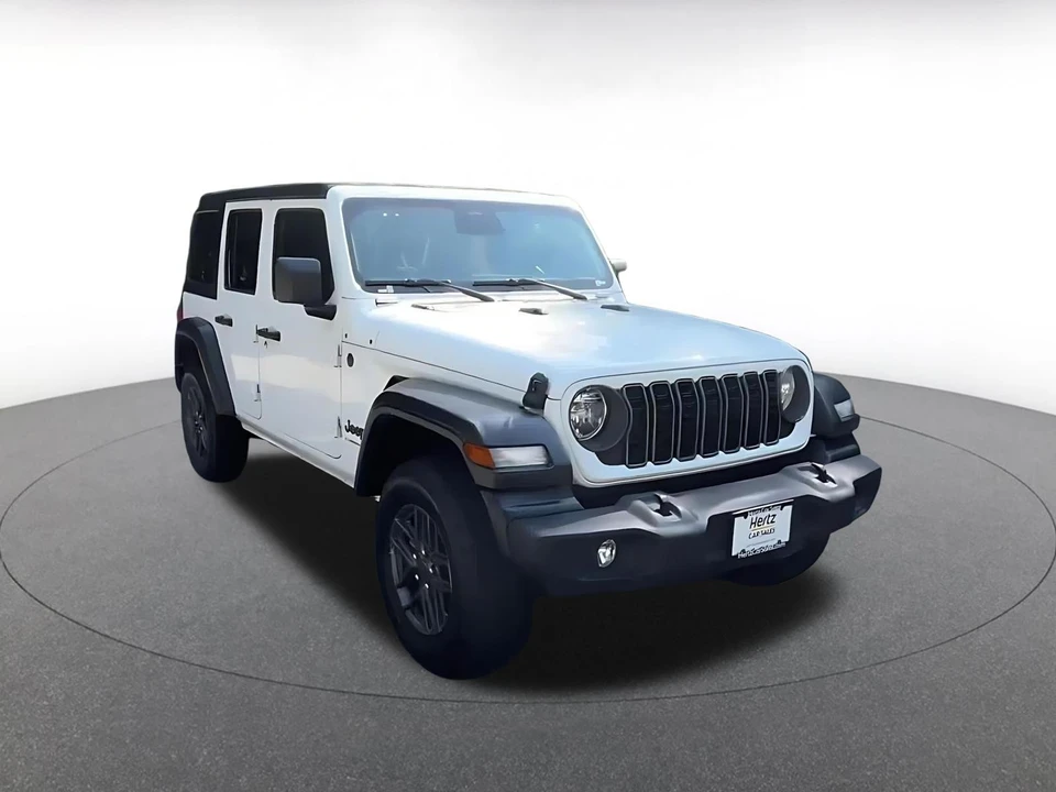2025 Jeep JL Wrangler - Image 3 of 31