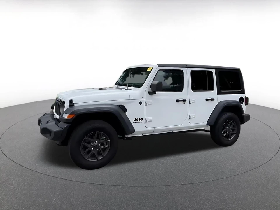 2025 Jeep JL Wrangler - Image 5 of 31