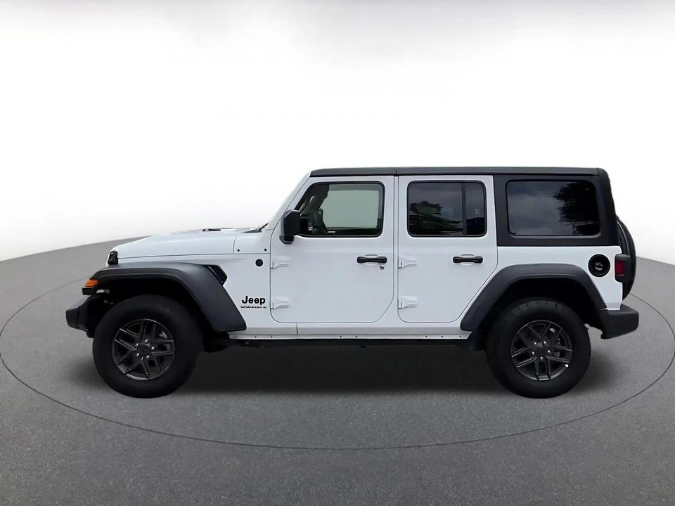 2025 Jeep JL Wrangler - Image 6 of 31