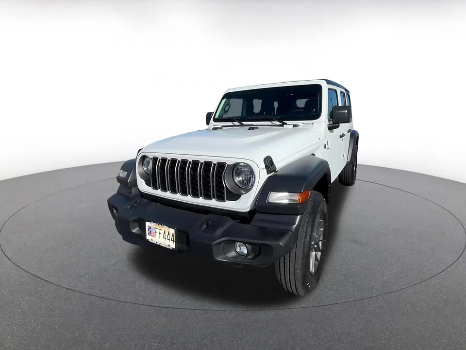 2025 Jeep JL Wrangler - Image 8 of 31