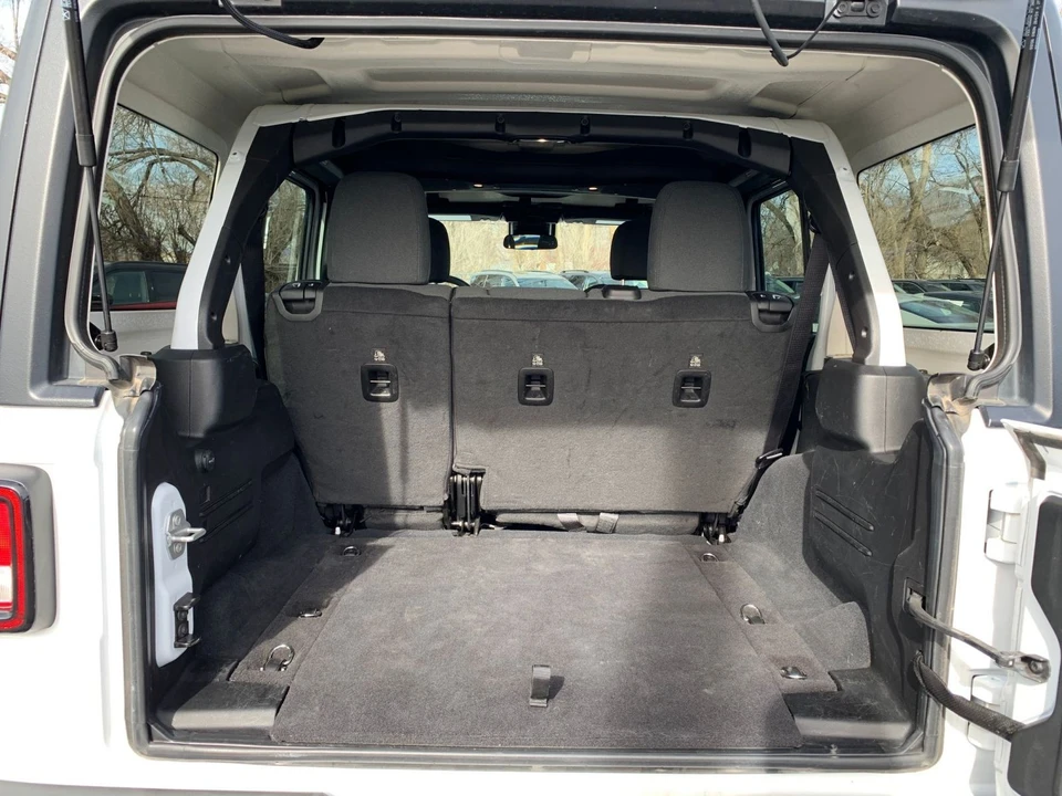 2025 Jeep JL Wrangler - Image 31 of 31