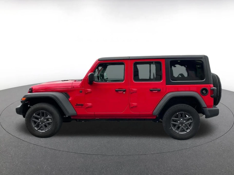 2025 Jeep JL Wrangler - Image 9 of 31