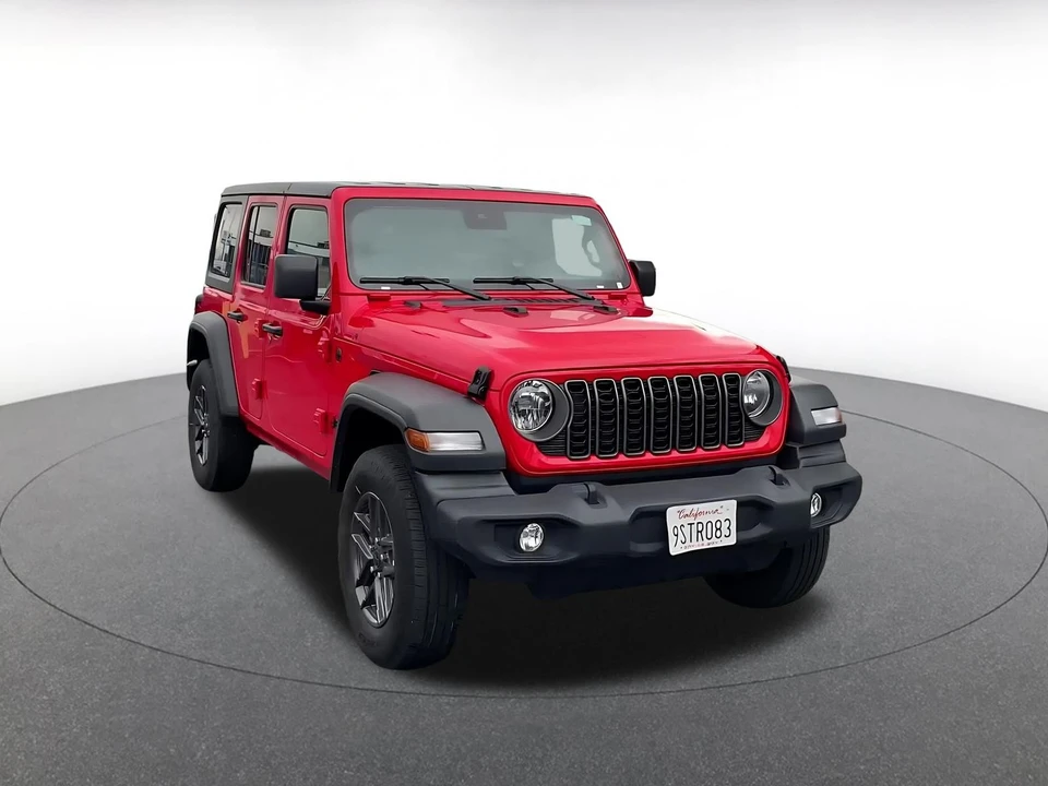 2025 Jeep JL Wrangler - Image 3 of 31