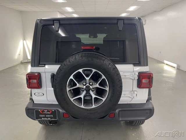 2025 Jeep JL Wrangler - Image 6 of 12