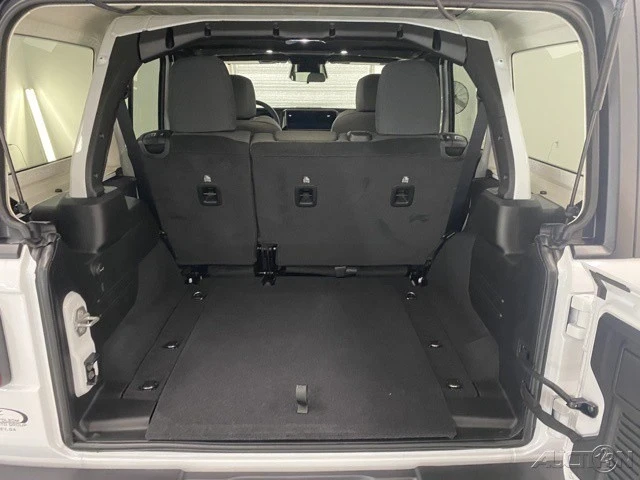 2025 Jeep JL Wrangler - Image 7 of 12
