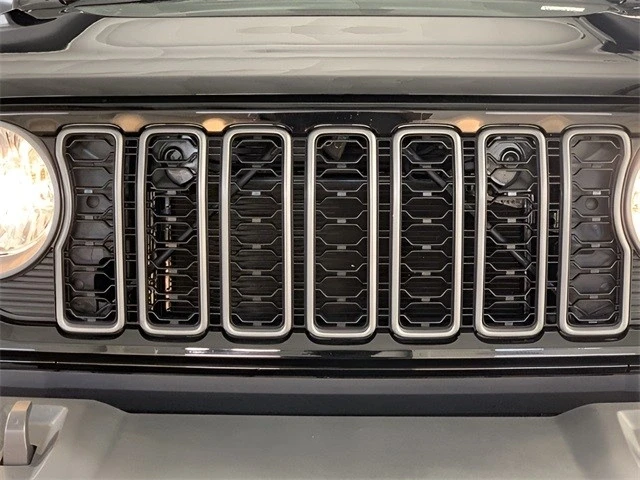 2025 Jeep JL Wrangler - Image 9 of 21