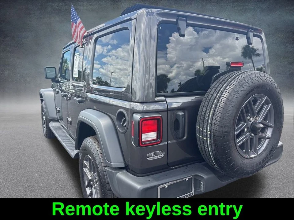 2025 Jeep JL Wrangler - Image 8 of 12