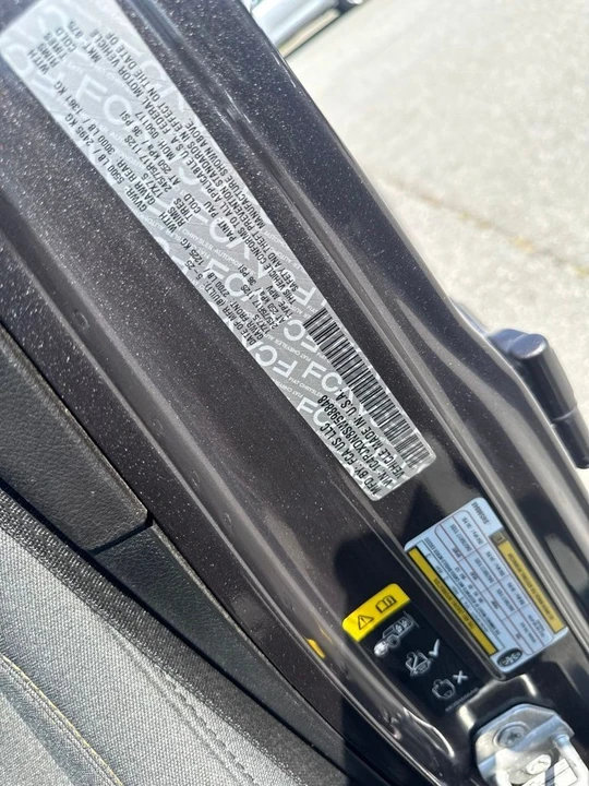 2025 Jeep JL Wrangler - Image 23 of 23