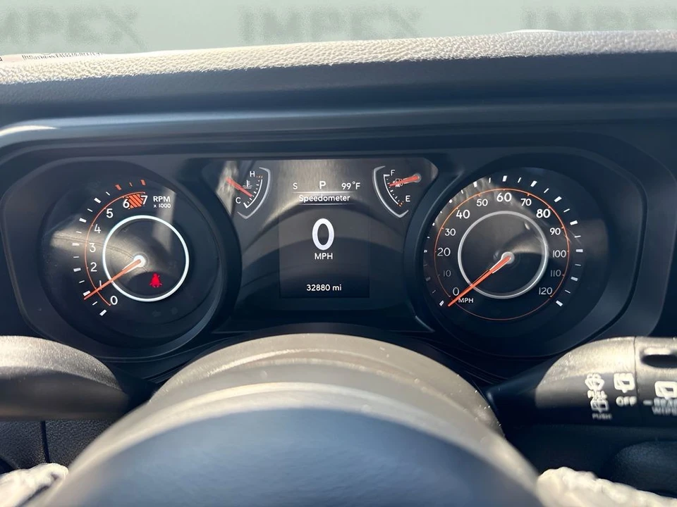 2025 Jeep JL Wrangler - Image 14 of 23