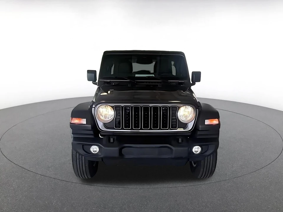 2025 Jeep JL Wrangler - Image 3 of 31