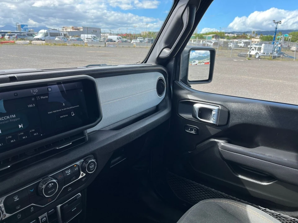 2025 Jeep JL Wrangler - Image 31 of 31
