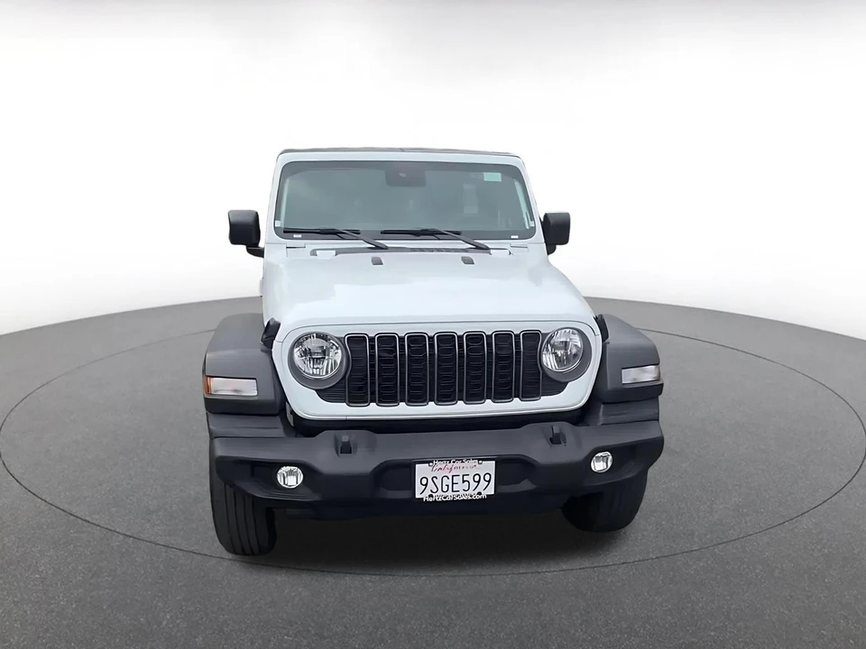 2025 Jeep JL Wrangler - Image 4 of 31