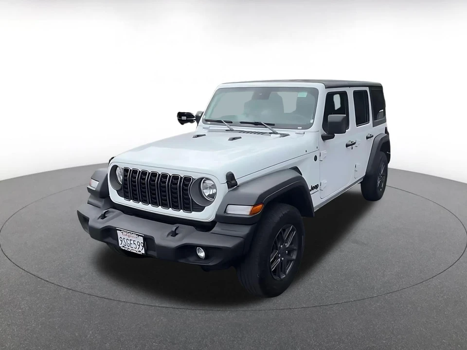 2025 Jeep JL Wrangler - Image 7 of 31