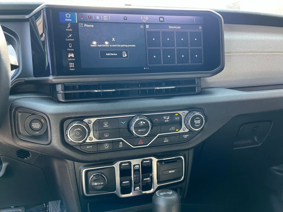 2025 Jeep JL Wrangler - Image 21 of 31