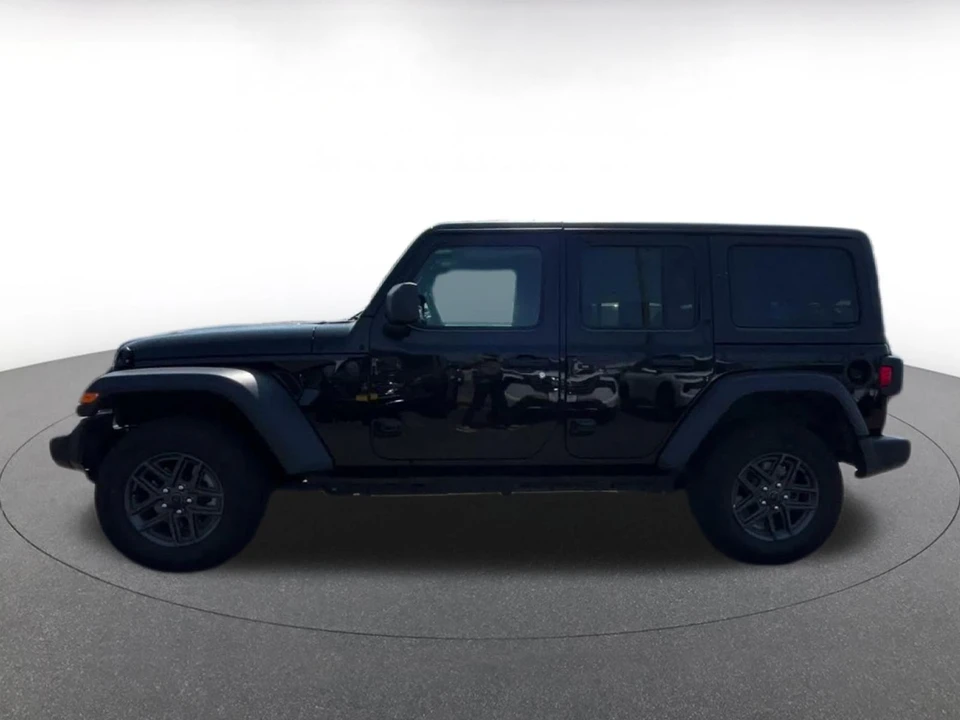 2025 Jeep JL Wrangler - Image 8 of 31