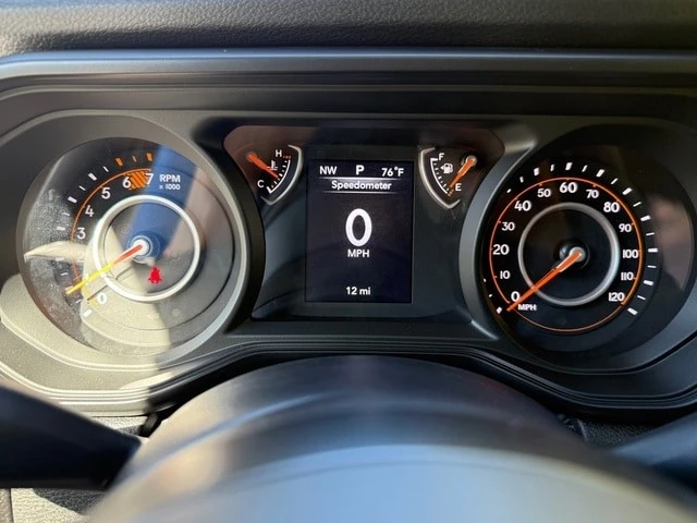 2025 Jeep JL Wrangler - Image 21 of 21