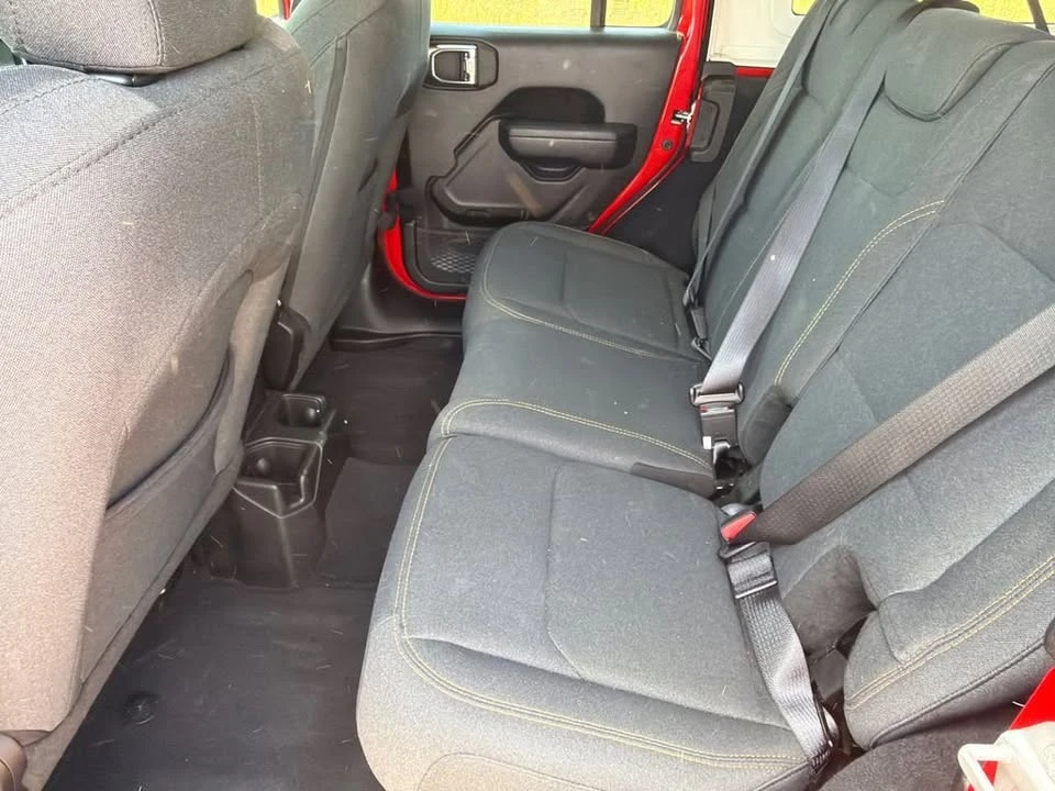 2025 Jeep JL Wrangler - Image 20 of 20
