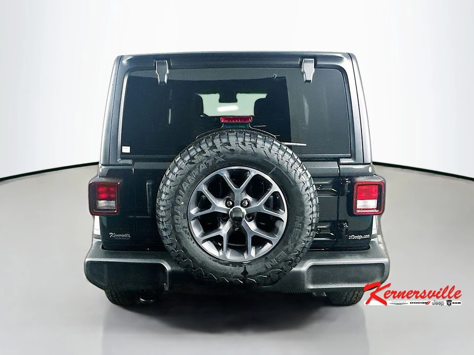 2025 Jeep JL Wrangler - Image 6 of 12