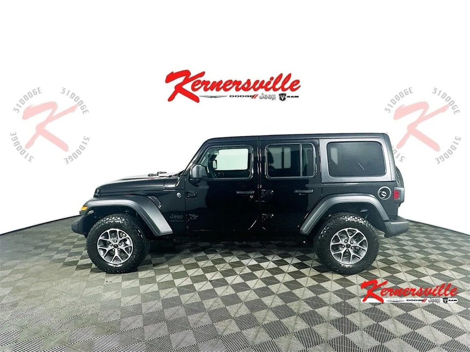 2025 Jeep JL Wrangler - Image 4 of 20