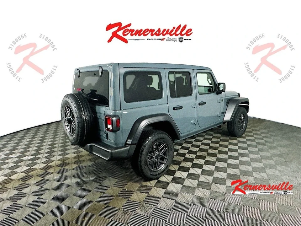 2025 Jeep JL Wrangler - Image 7 of 21