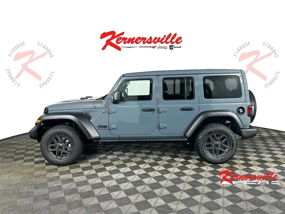 2025 Jeep JL Wrangler - Image 4 of 21