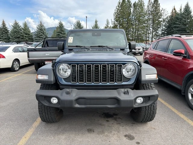 2025 Jeep JL Wrangler - Image 2 of 9