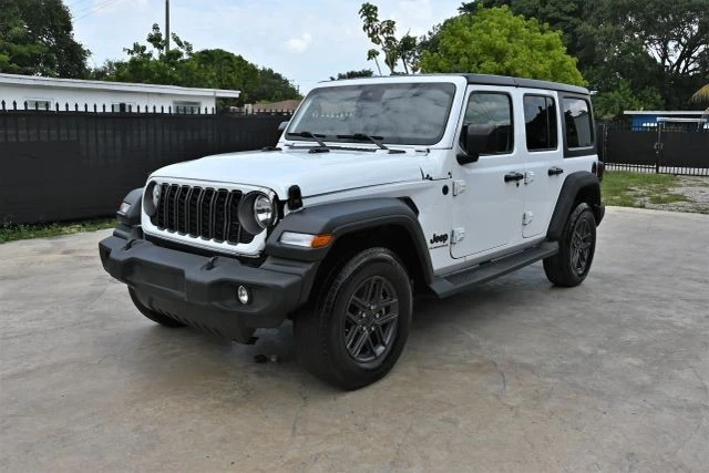 2025 Jeep JL Wrangler - Image 2 of 19