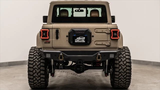 2025 Jeep JL Wrangler - Image 9 of 31