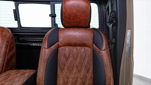 2025 Jeep JL Wrangler - Image 31 of 31